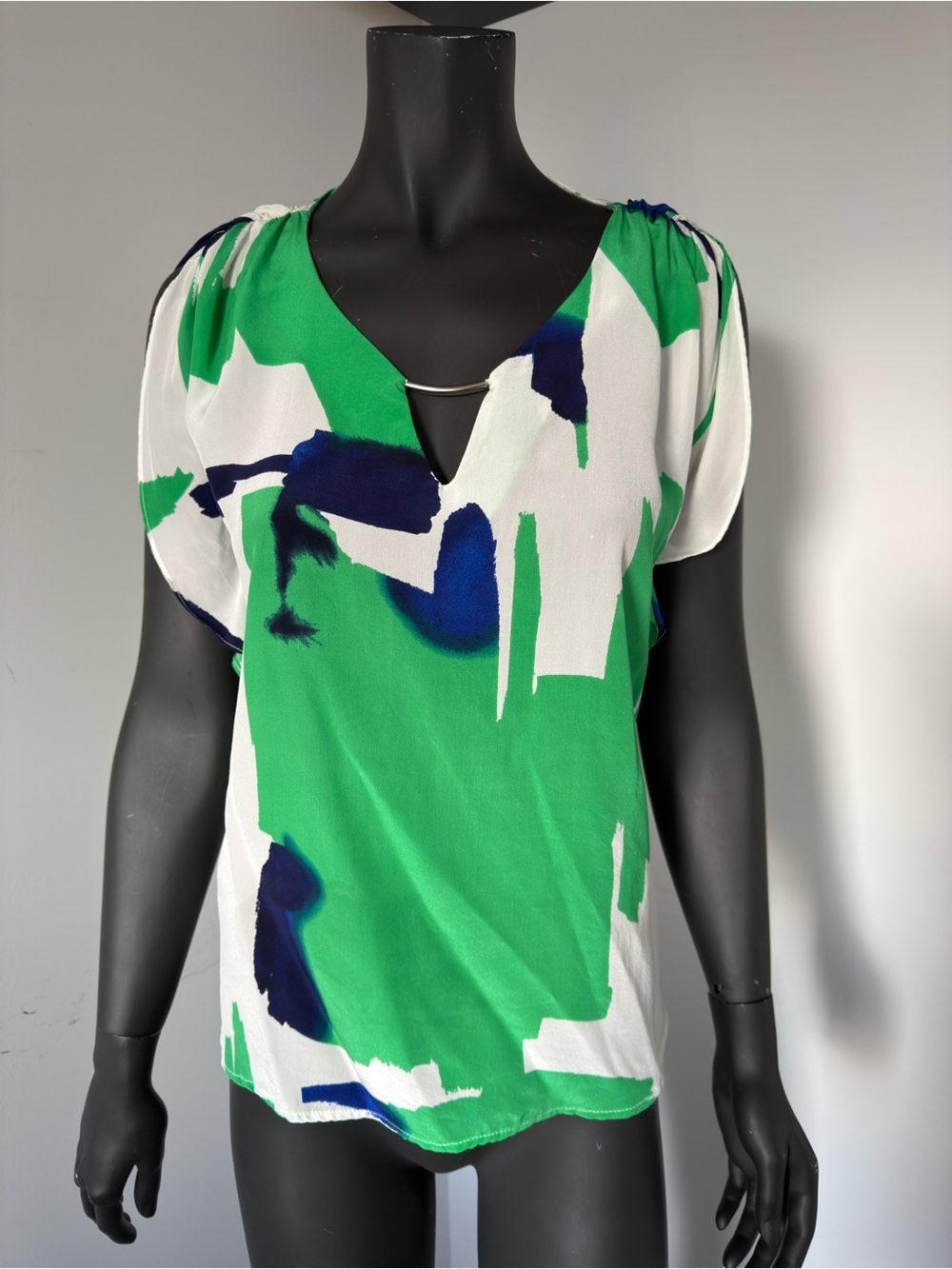 331. 100% SILK Printed V-Neck Blouse in Green, White & Navy